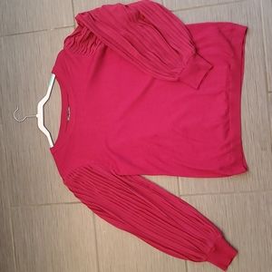 Pleated long sleeve sweater